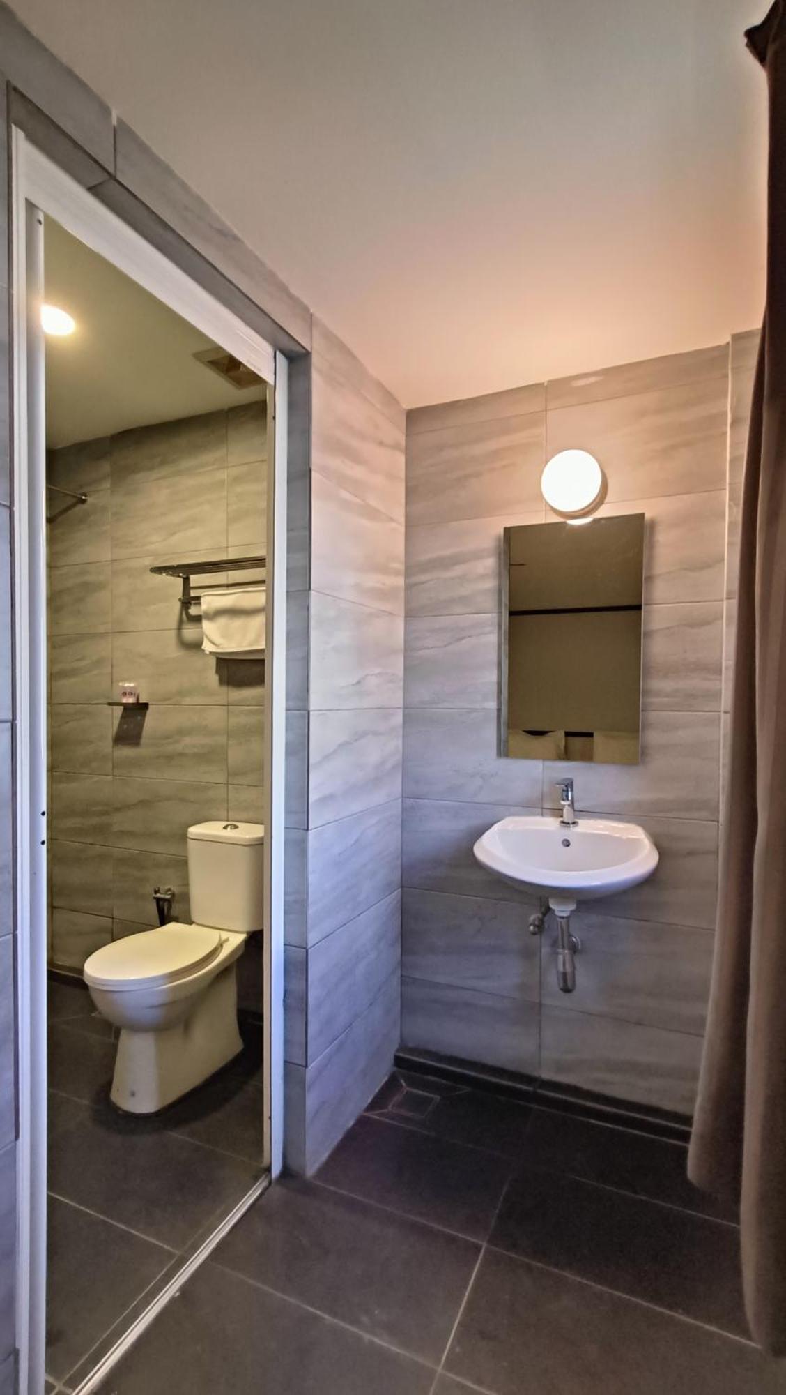 Urban Inn, Jitra Bagian luar foto